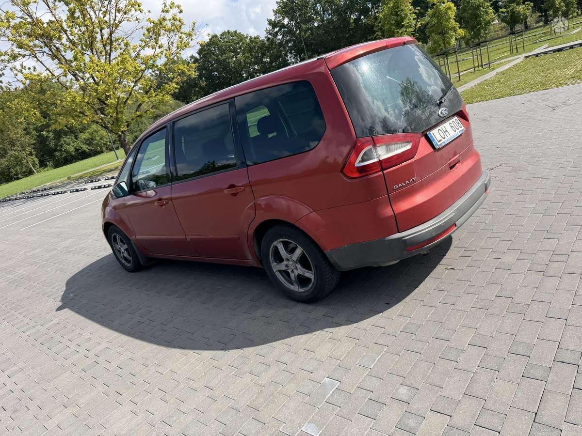 Ford Galaxy 2008 — photo 7