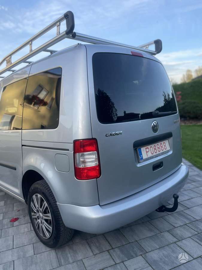 Volkswagen Caddy 2010 — photo 7