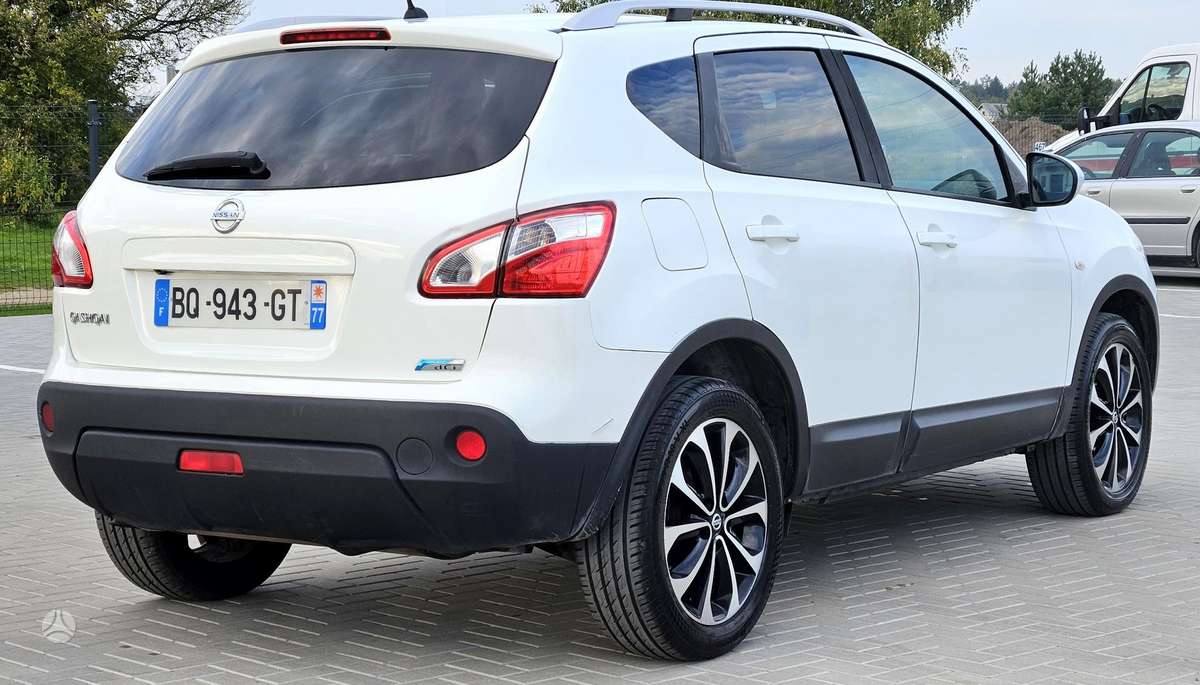Nissan Qashqai 2011 — photo 5