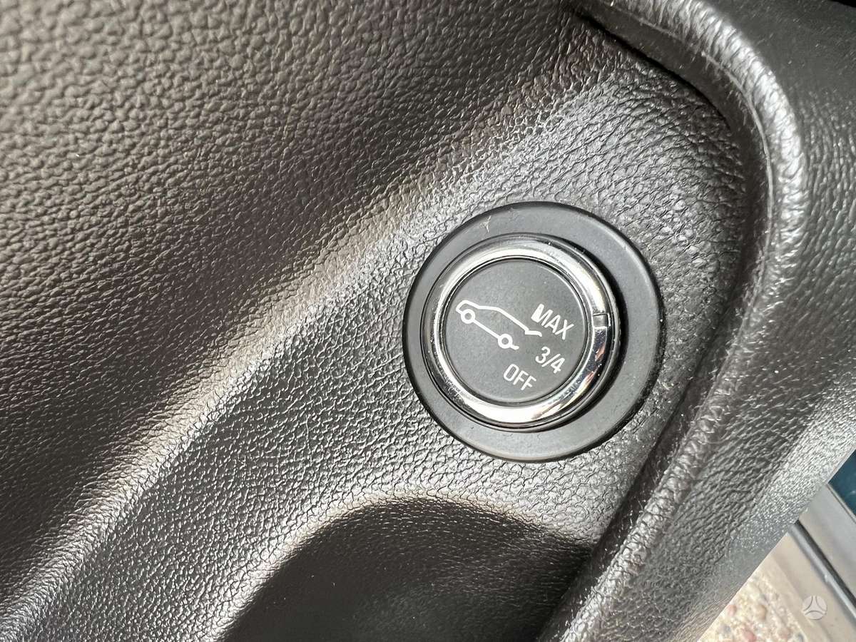 Opel Insignia 2013 — photo 13