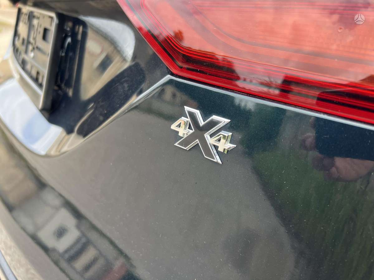 Opel Insignia 2013 — photo 8