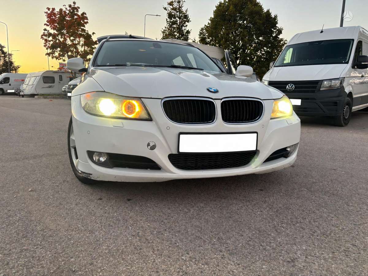 BMW 316, 2011