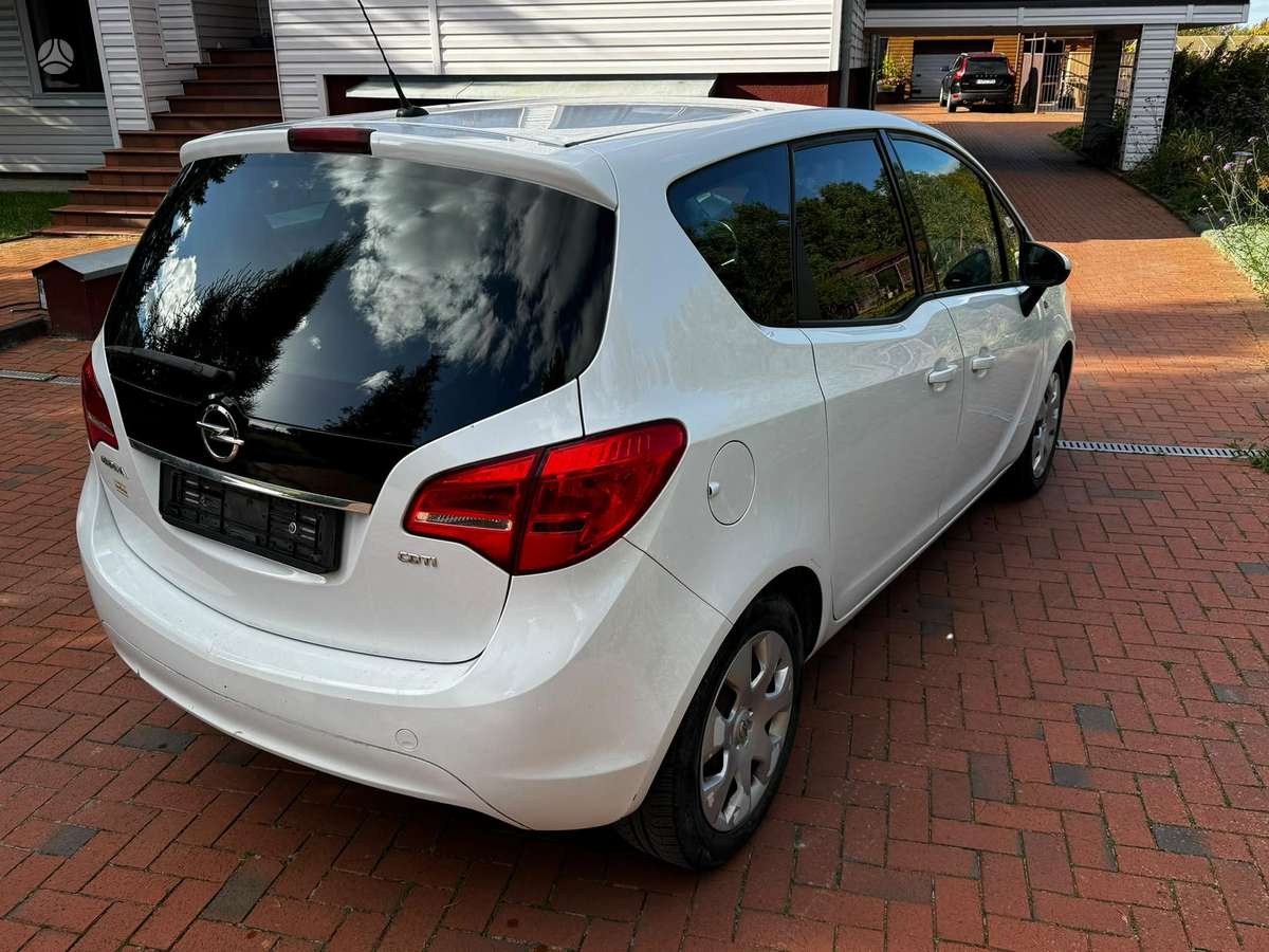 Opel Meriva 2014 — engine 1248 cm³, 95 HP (70kW)