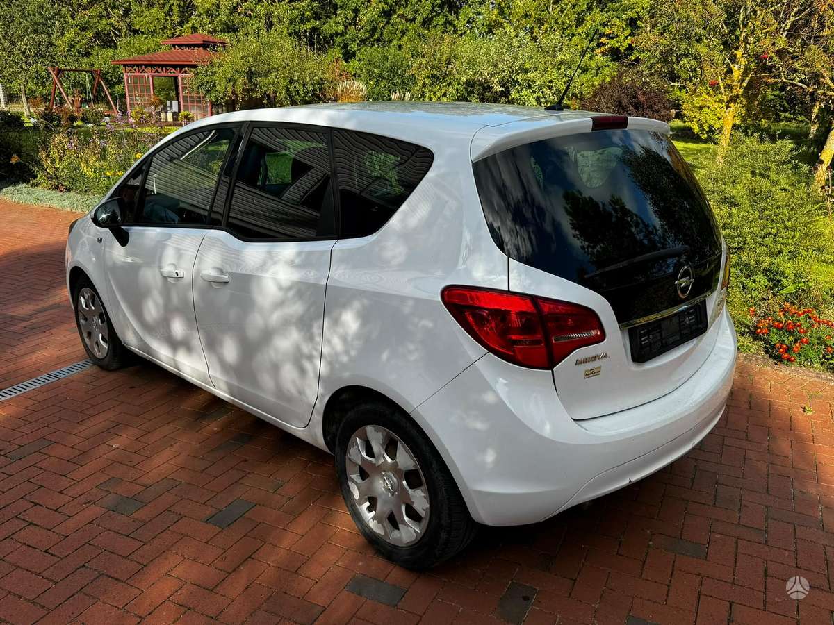 Opel Meriva 2014 — photo 6