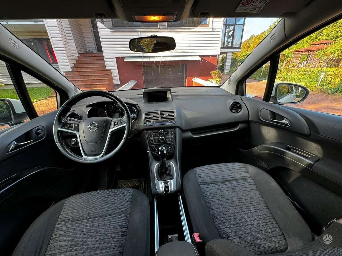 Opel Meriva 2014 — photo 8
