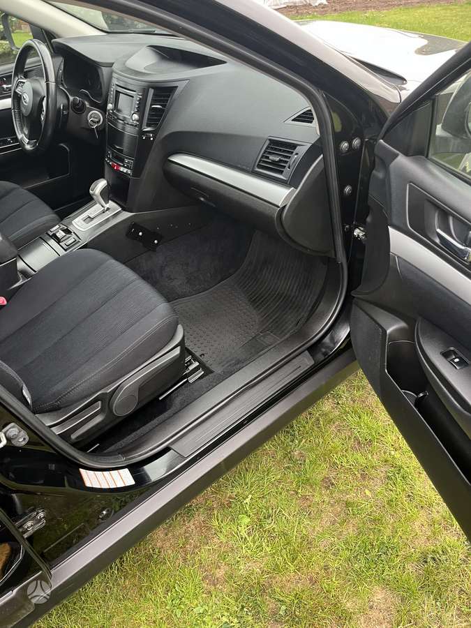 Subaru Outback 2014 — photo 9