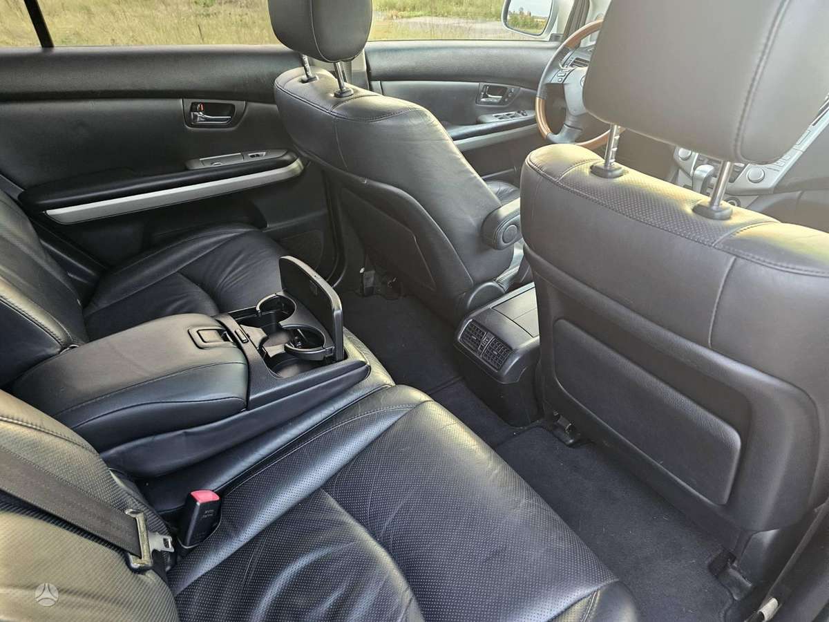 Lexus RX 2006 — photo 10
