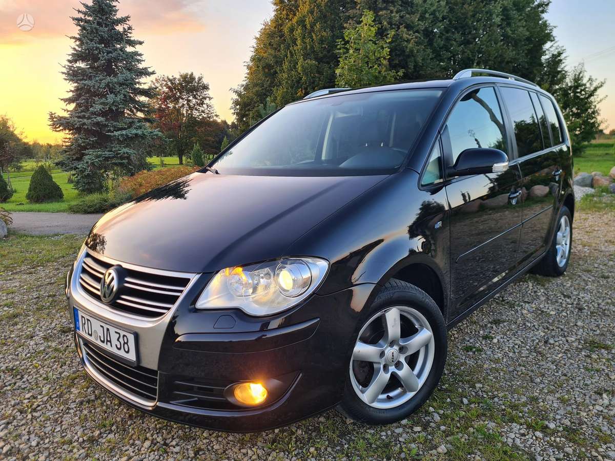 Volkswagen Touran, 2009