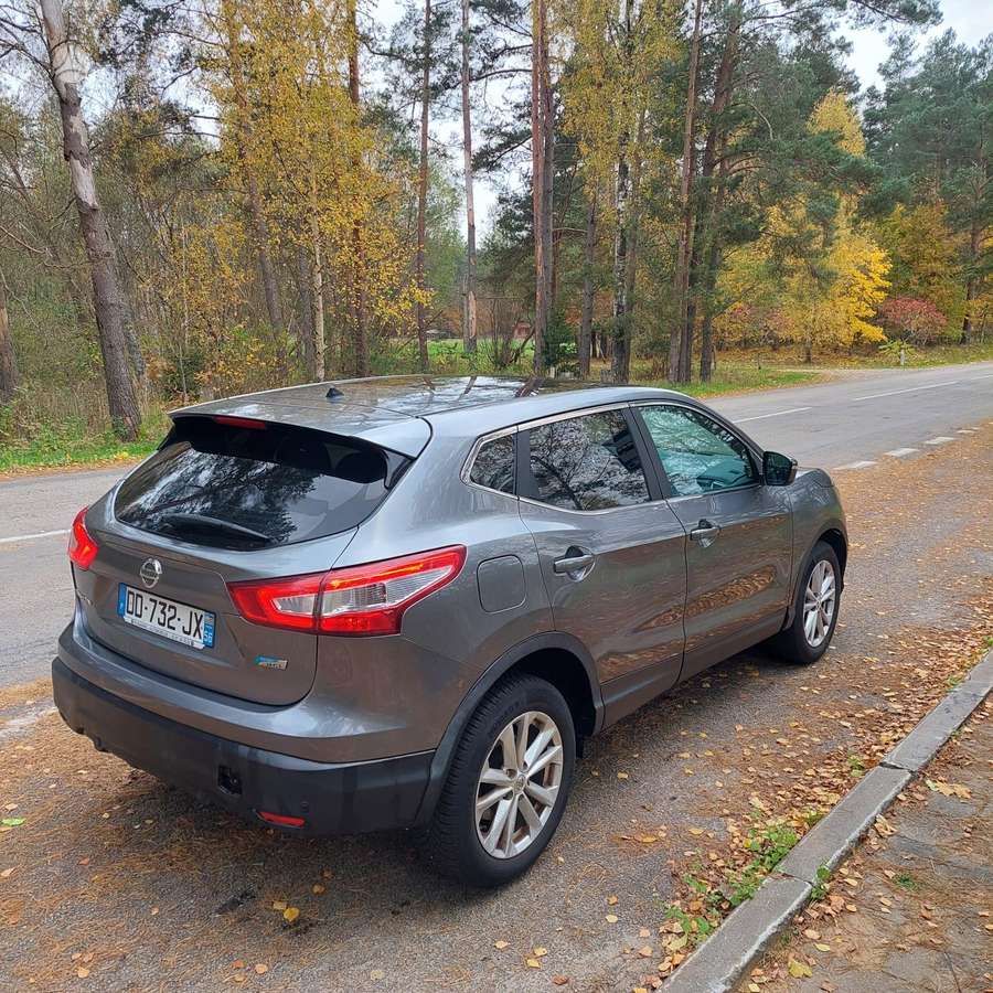 Nissan Qashqai 2014 — двигун 1461 cm³, 110 HP (81kW)