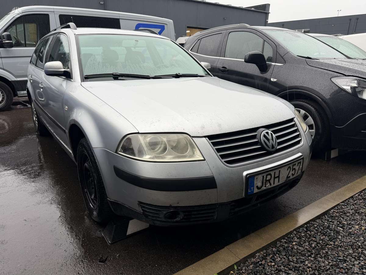 Volkswagen Passat, 2004