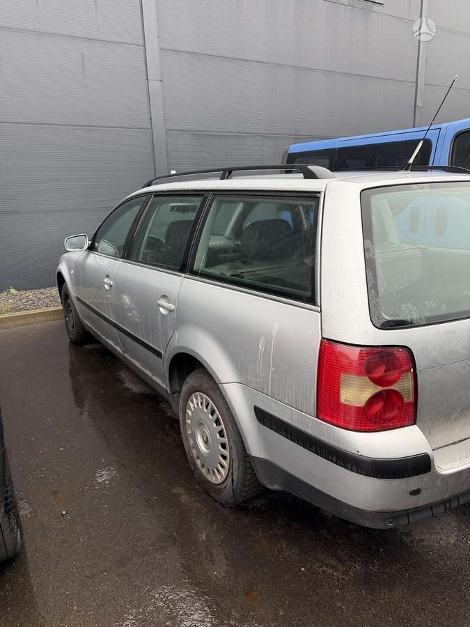 Volkswagen Passat 2004 — engine 1896 cm³, 131 HP (96kW)