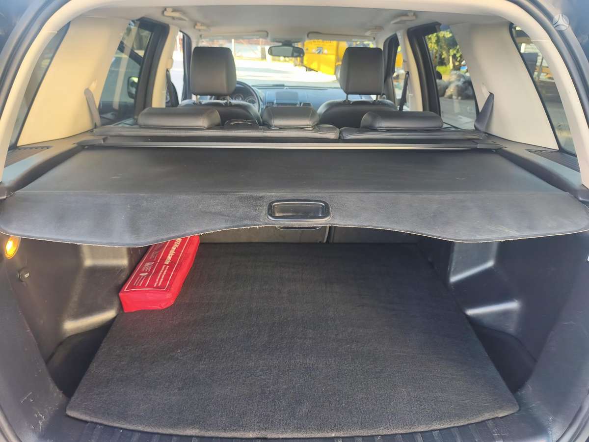 Land Rover 2012 — photo 10