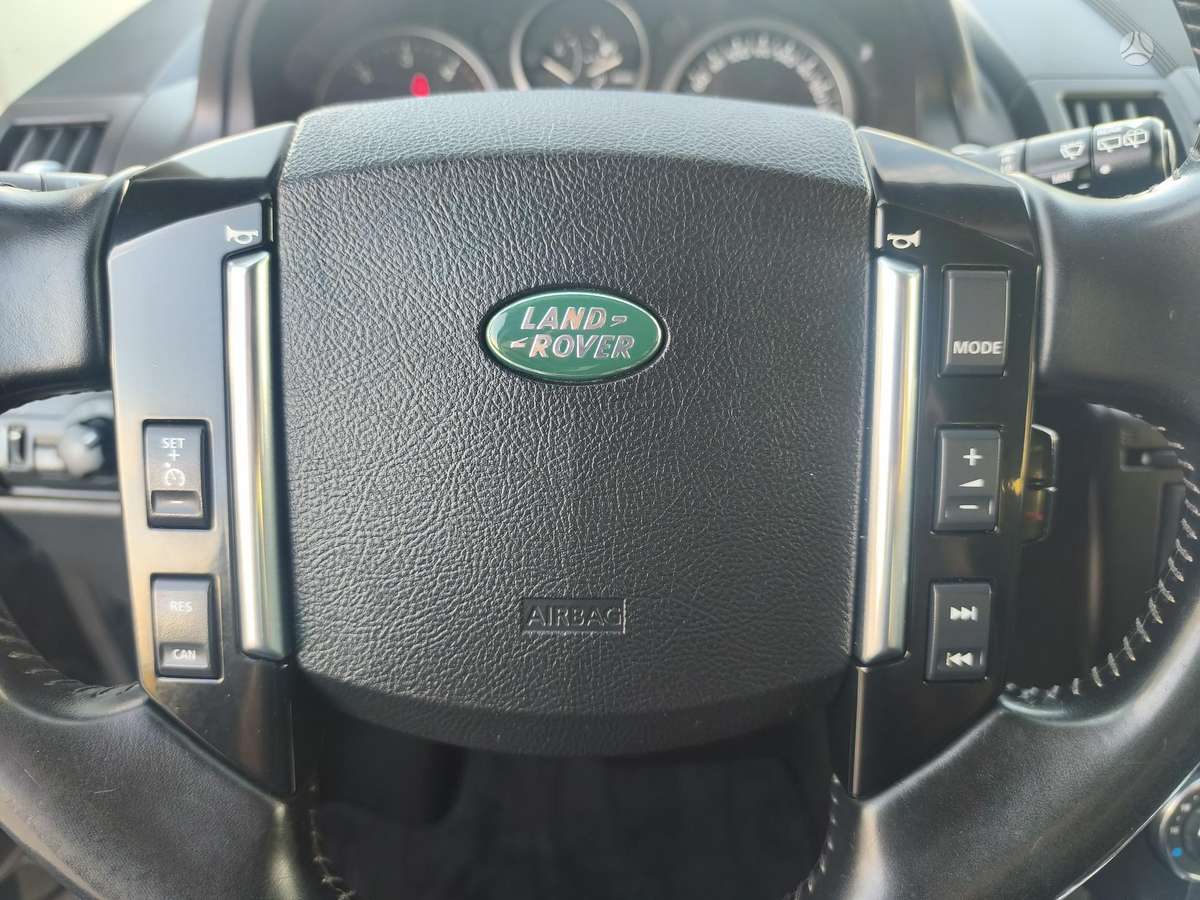 Land Rover 2012 — photo 14