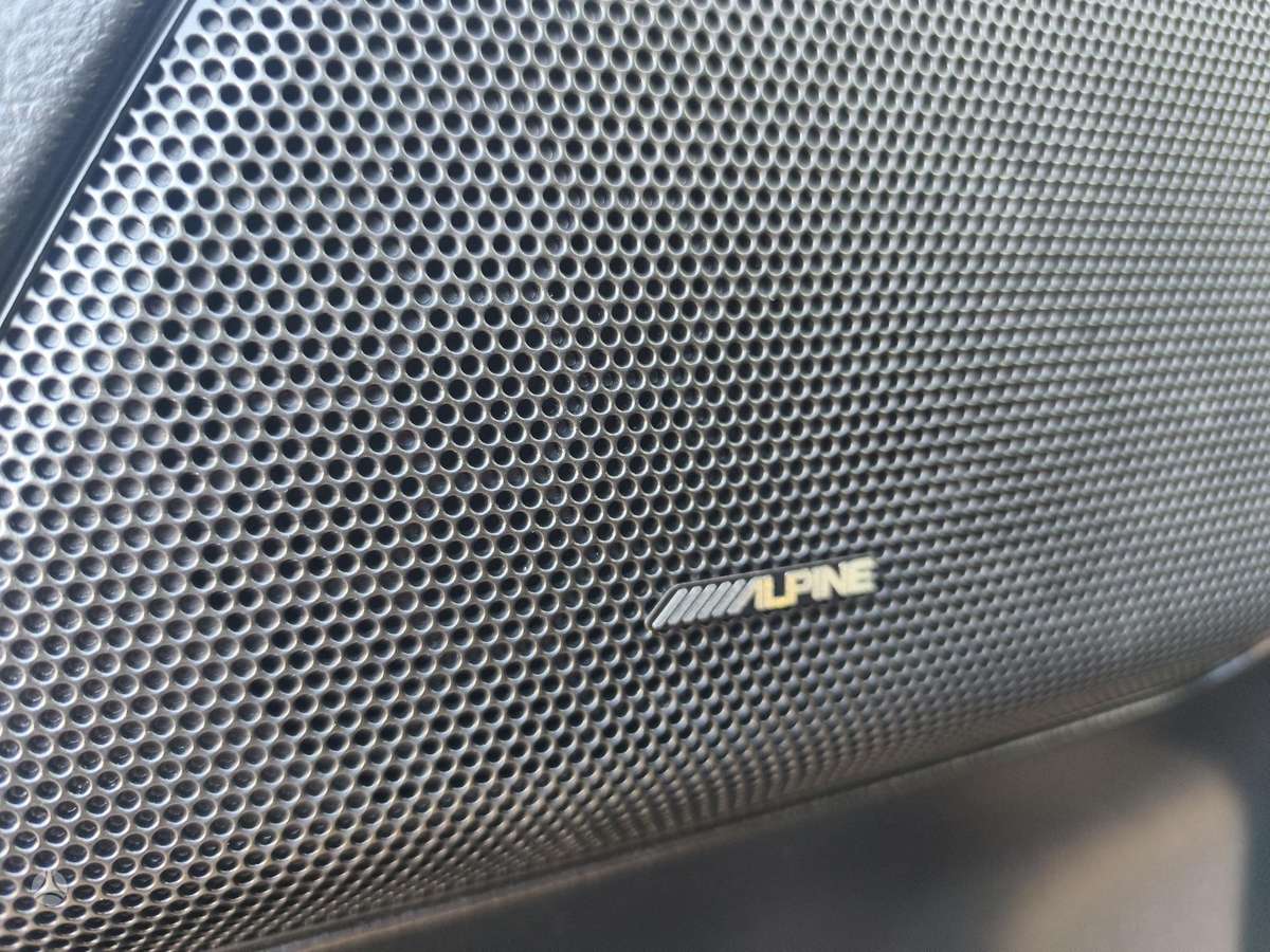 Land Rover 2012 — photo 15