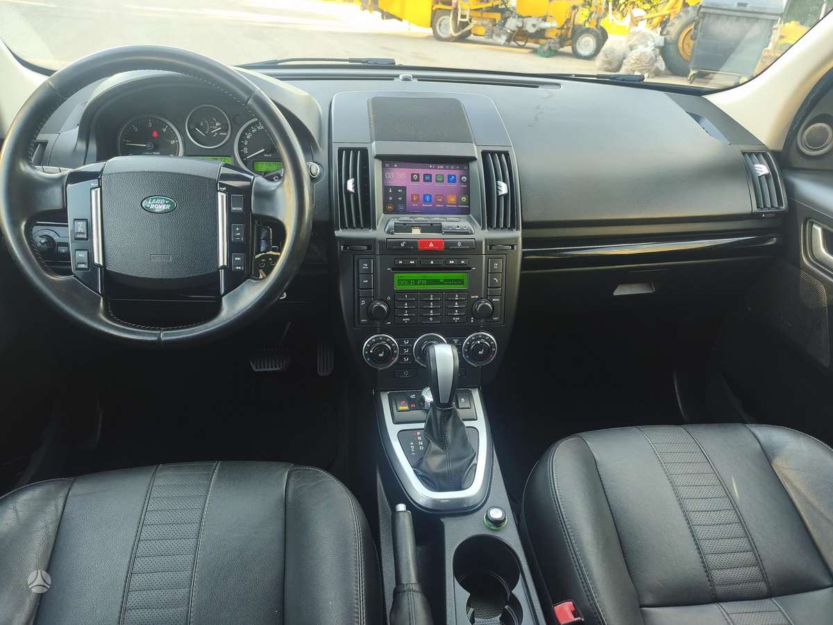 Land Rover 2012 — photo 6