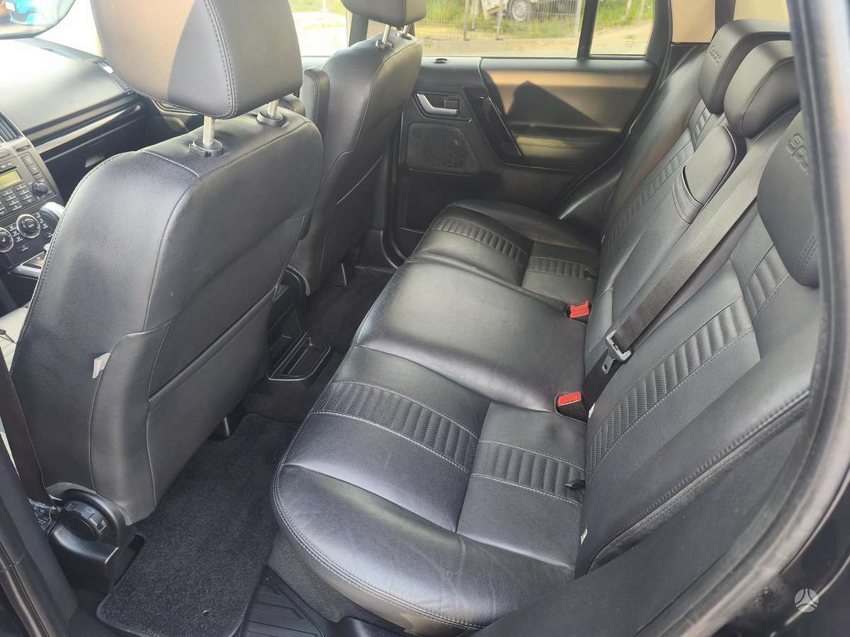 Land Rover 2012 — photo 9