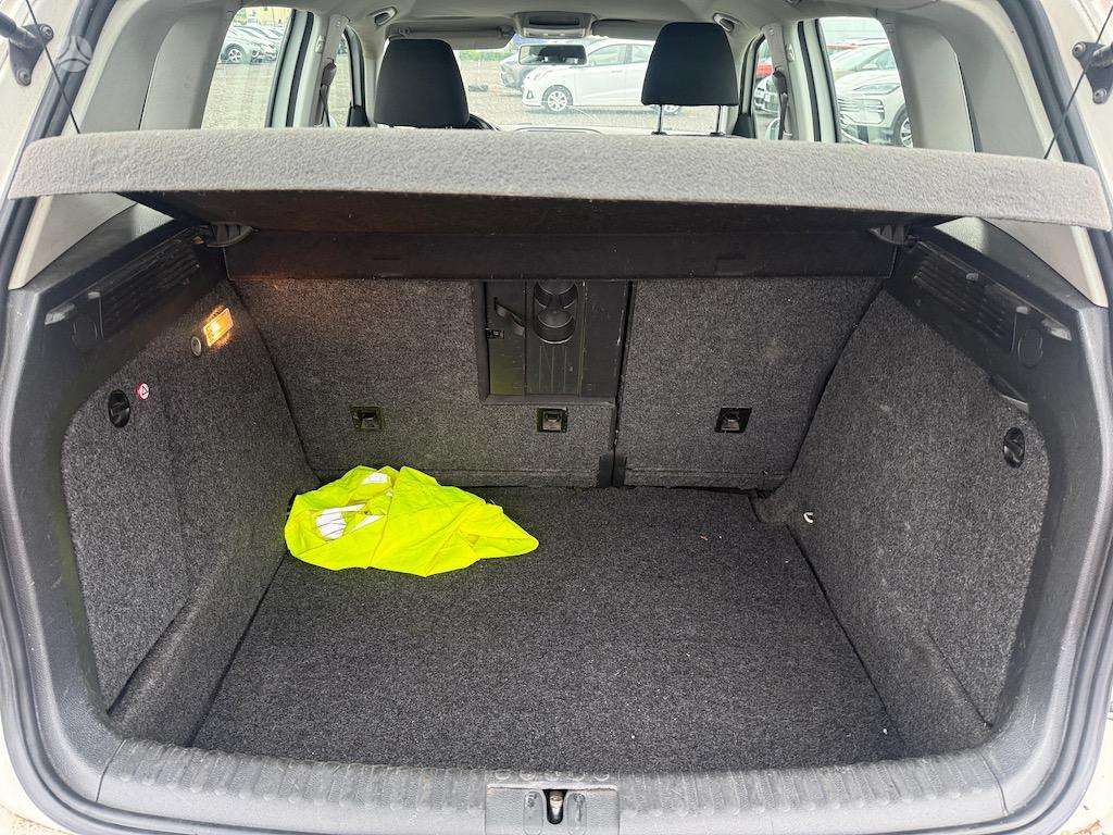 Volkswagen Tiguan 2012 — photo 13