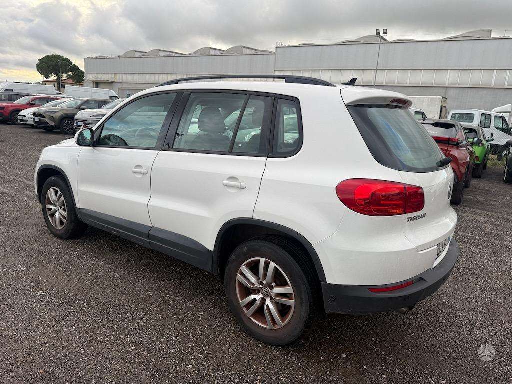 Volkswagen Tiguan 2012 — photo 6