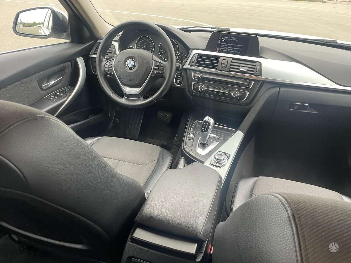 BMW 320 2014 — фото 11