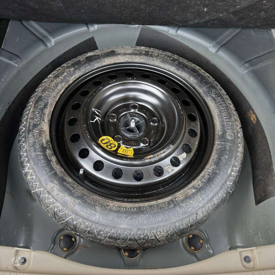 Opel Insignia 2010 — photo 15