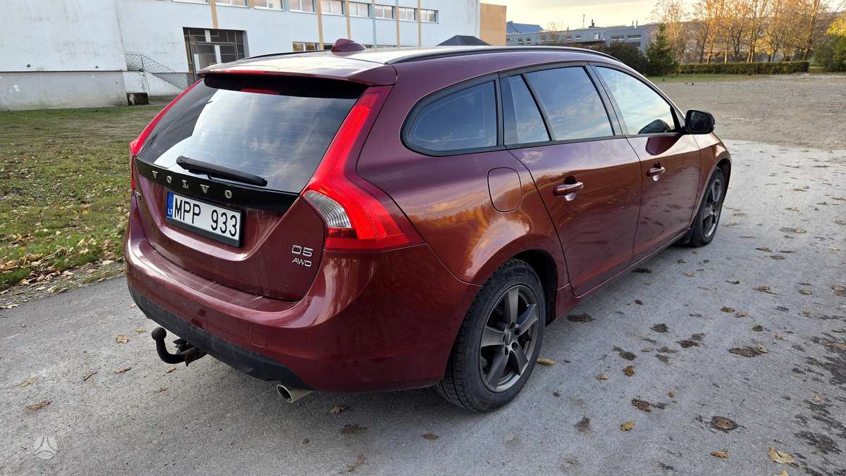 Volvo V60 2011 — photo 6