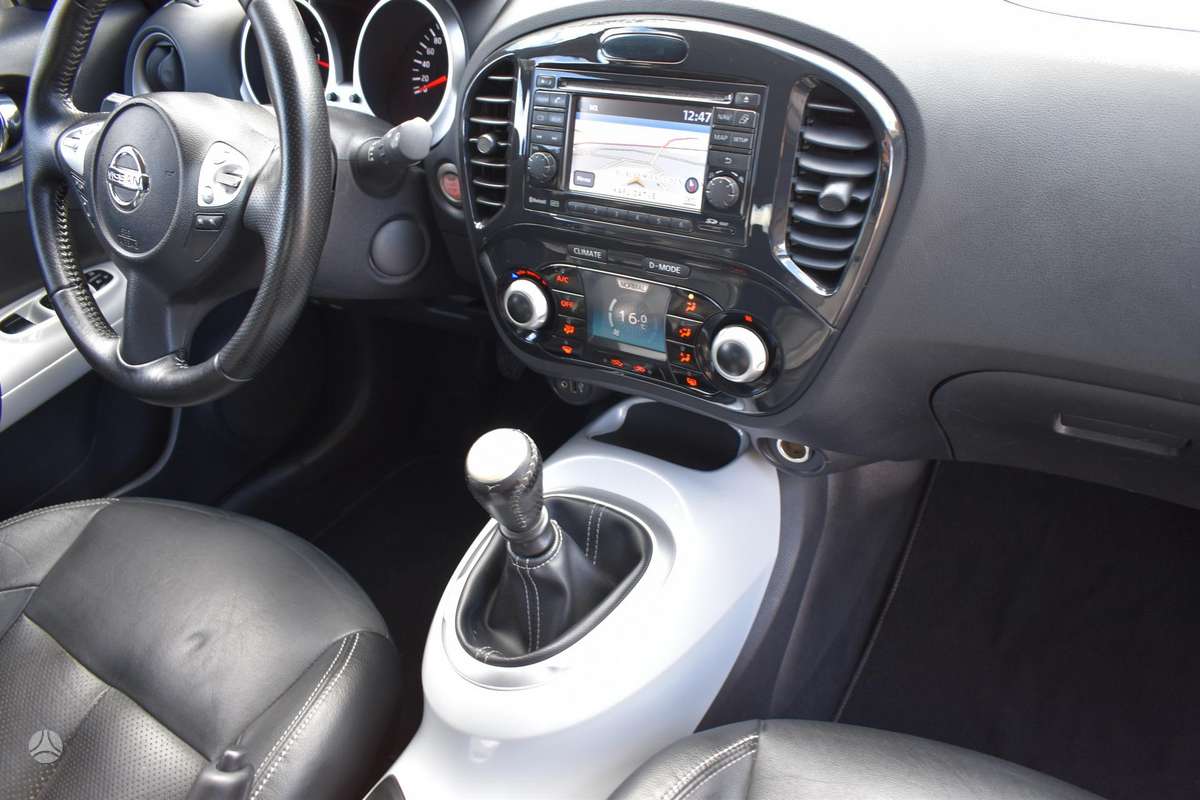 Nissan Juke 2013 — photo 17