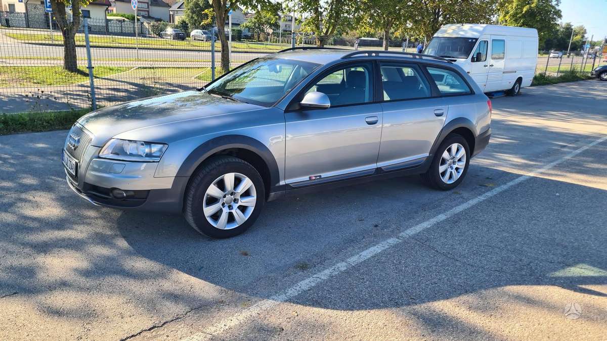 Audi A6 2010 — двигун 2698 cm³, 190 HP (140kW)