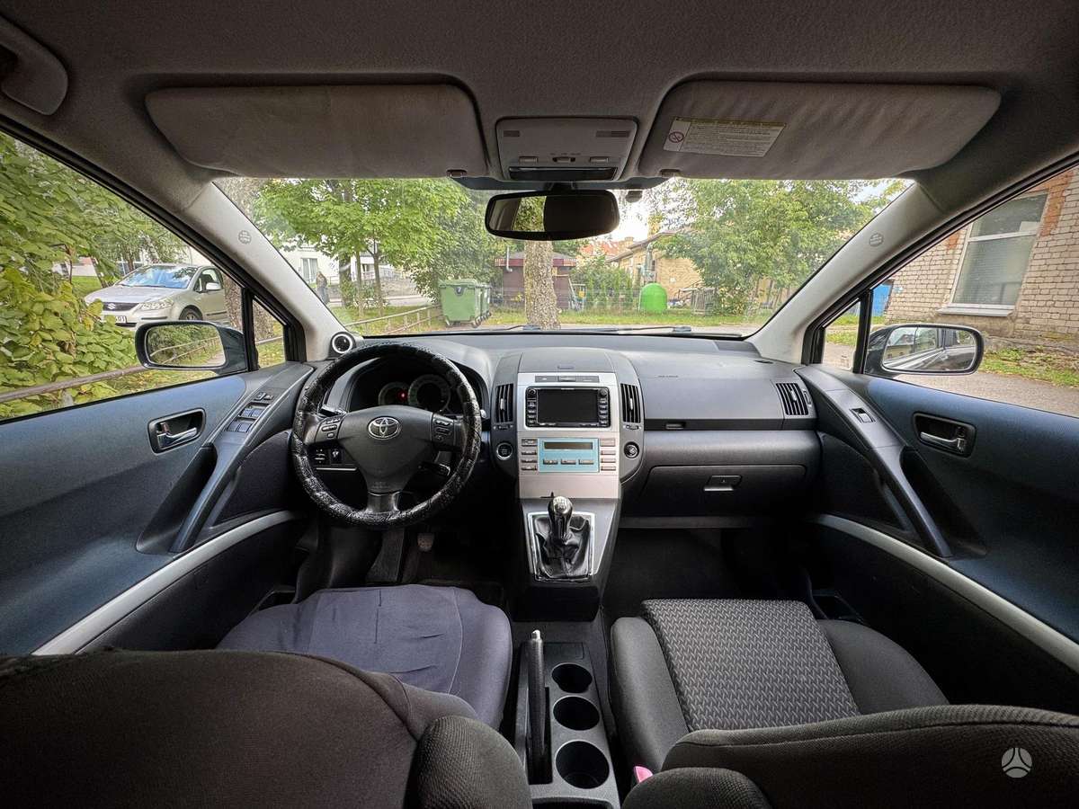 Toyota Corolla 2007 — photo 12