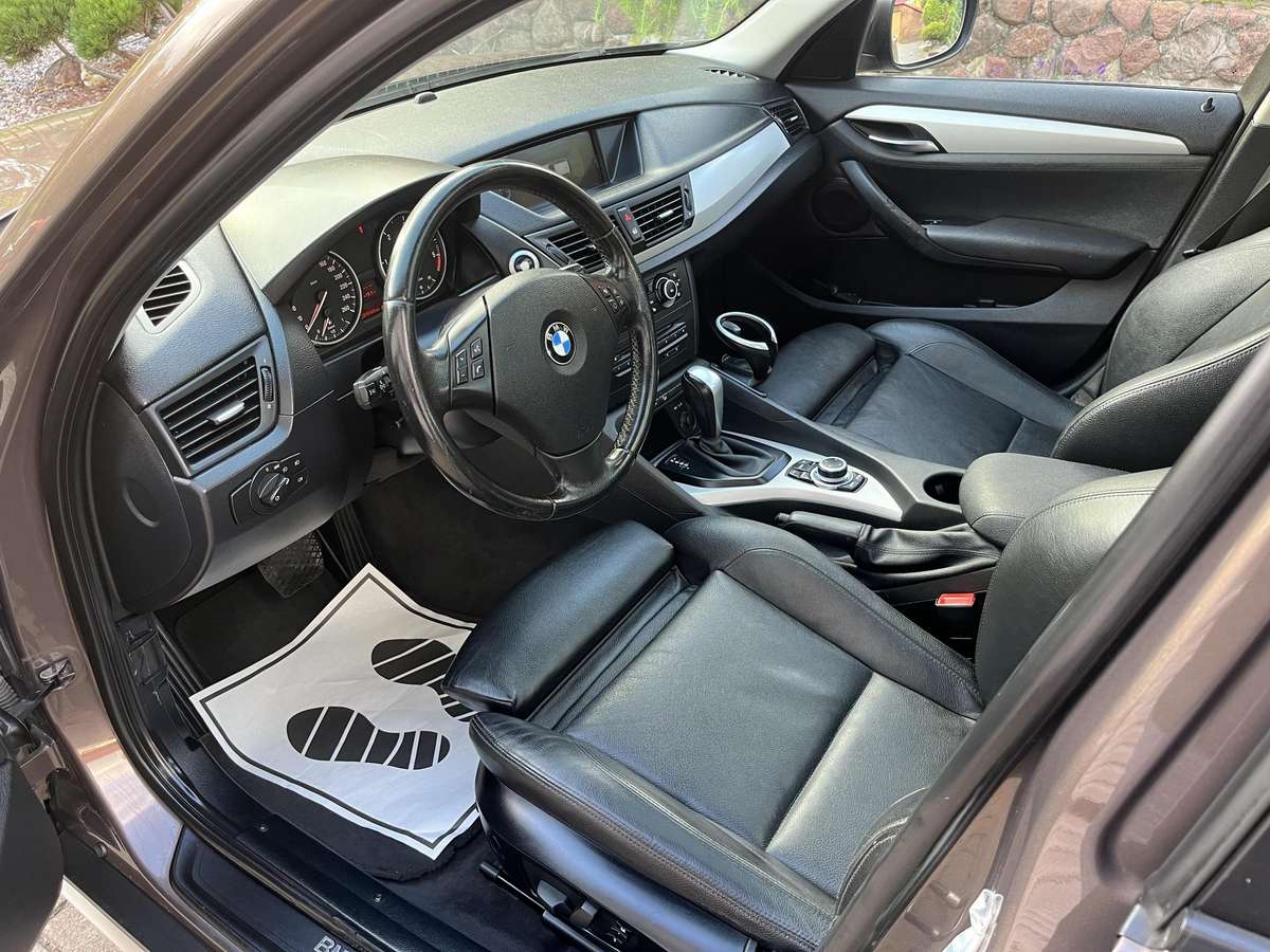 BMW X1 2010 — фото 10