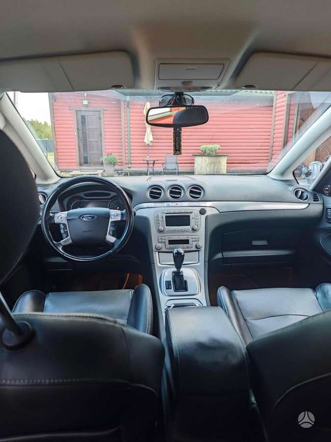 Ford S-MAX 2008 — photo 9