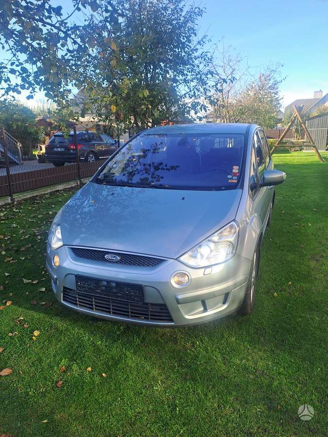 Ford S-MAX 2009 — photo 8