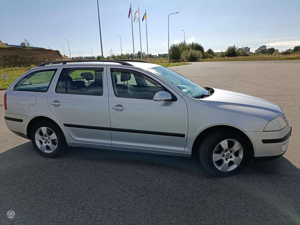 Skoda Octavia 2007 — interior