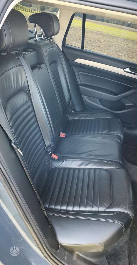 Volkswagen Passat 2015 — photo 10