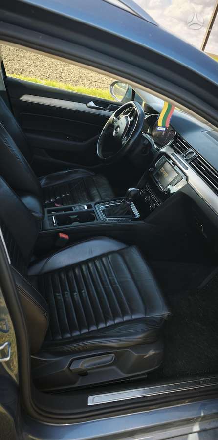 Volkswagen Passat 2015 — photo 8