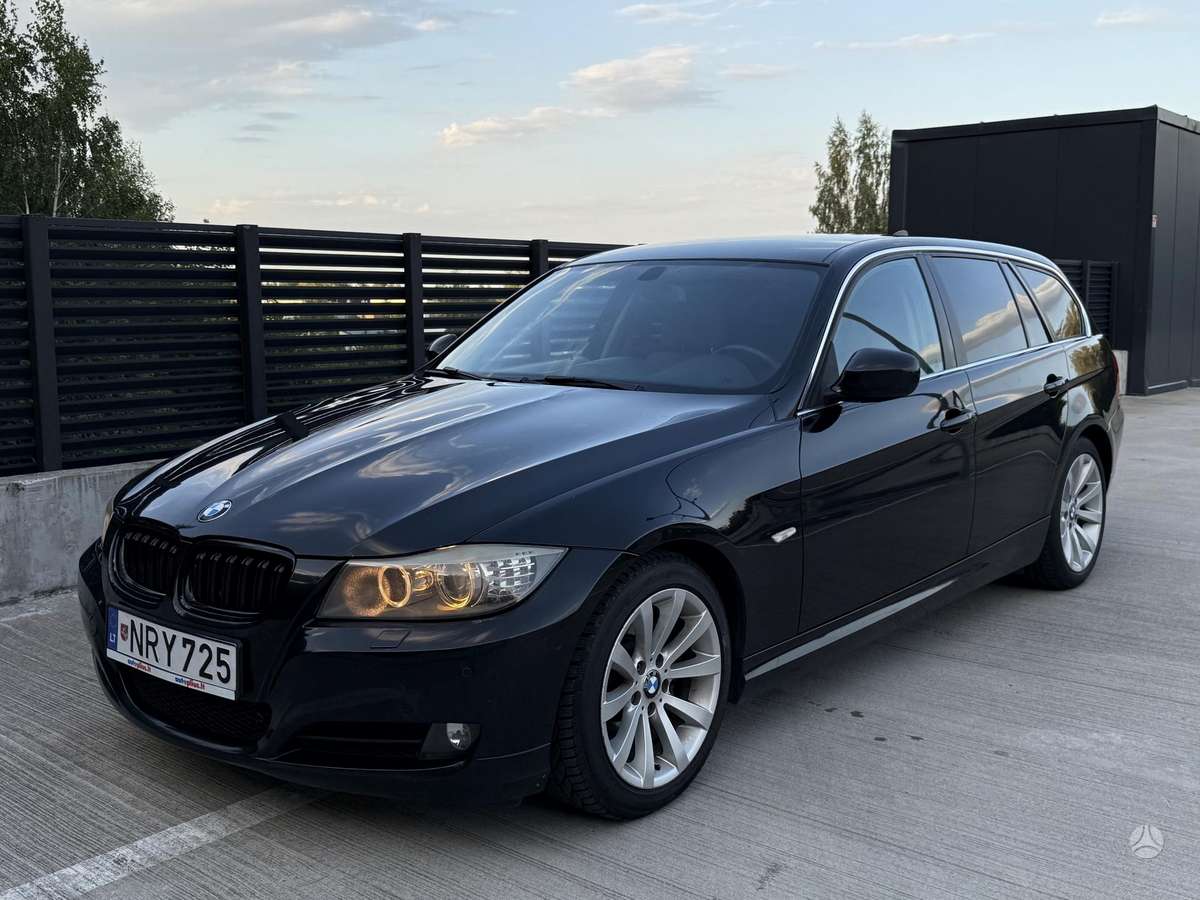 BMW 325 2010 — photo 6