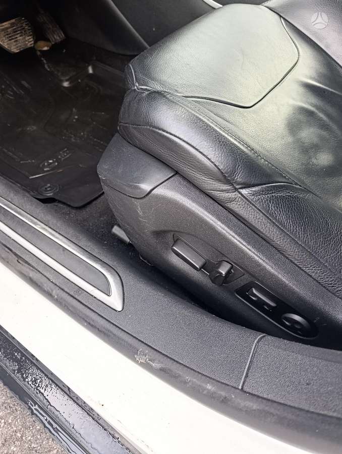Citroen C5 2013 — photo 8