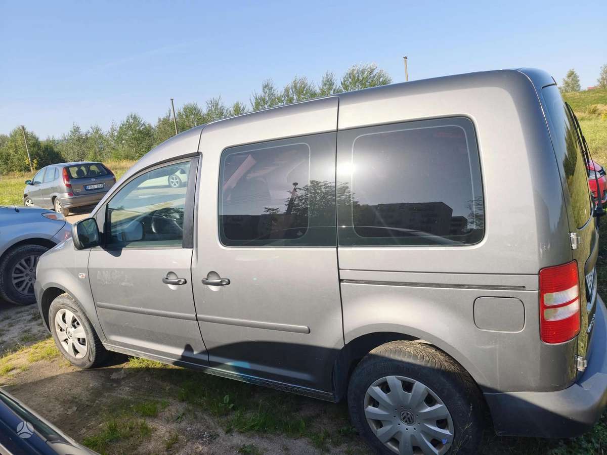 Volkswagen Caddy 2015 — photo 10