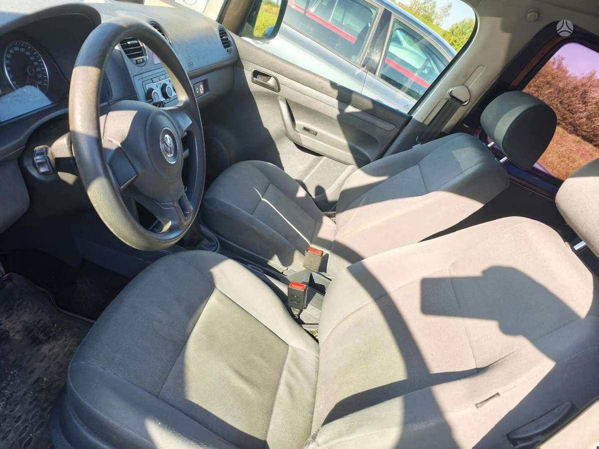 Volkswagen Caddy 2015 — photo 6