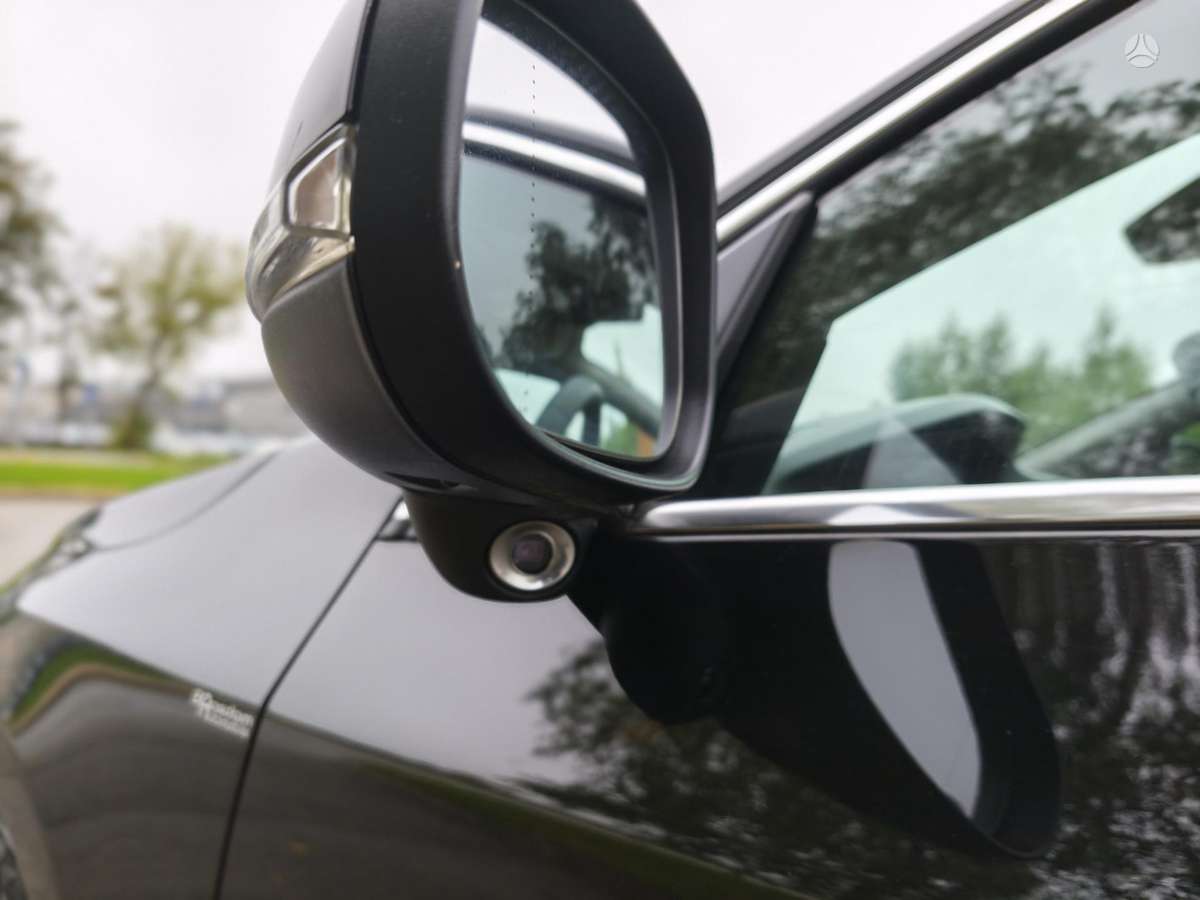 Volvo V60 2013 — photo 10