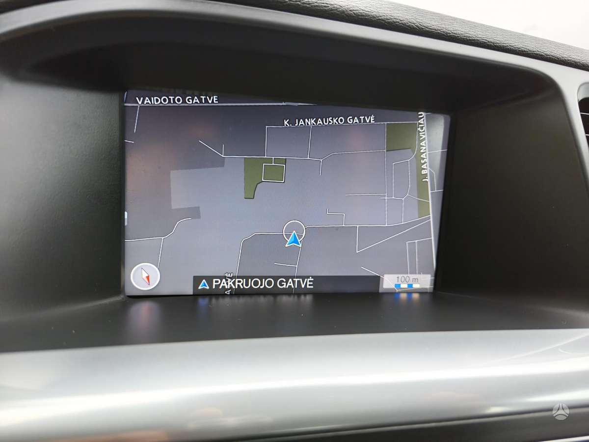 Volvo V60 2013 — photo 19