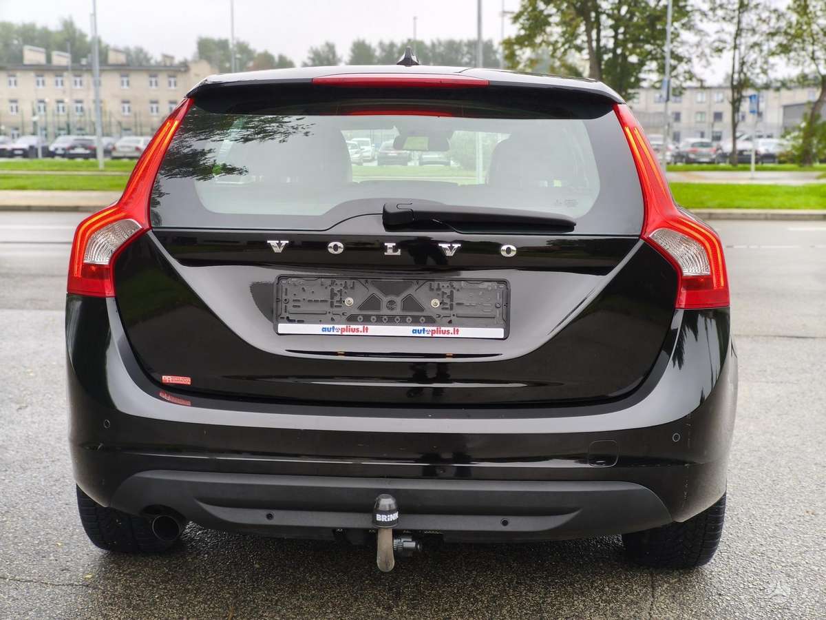 Volvo V60 2013 — photo 5