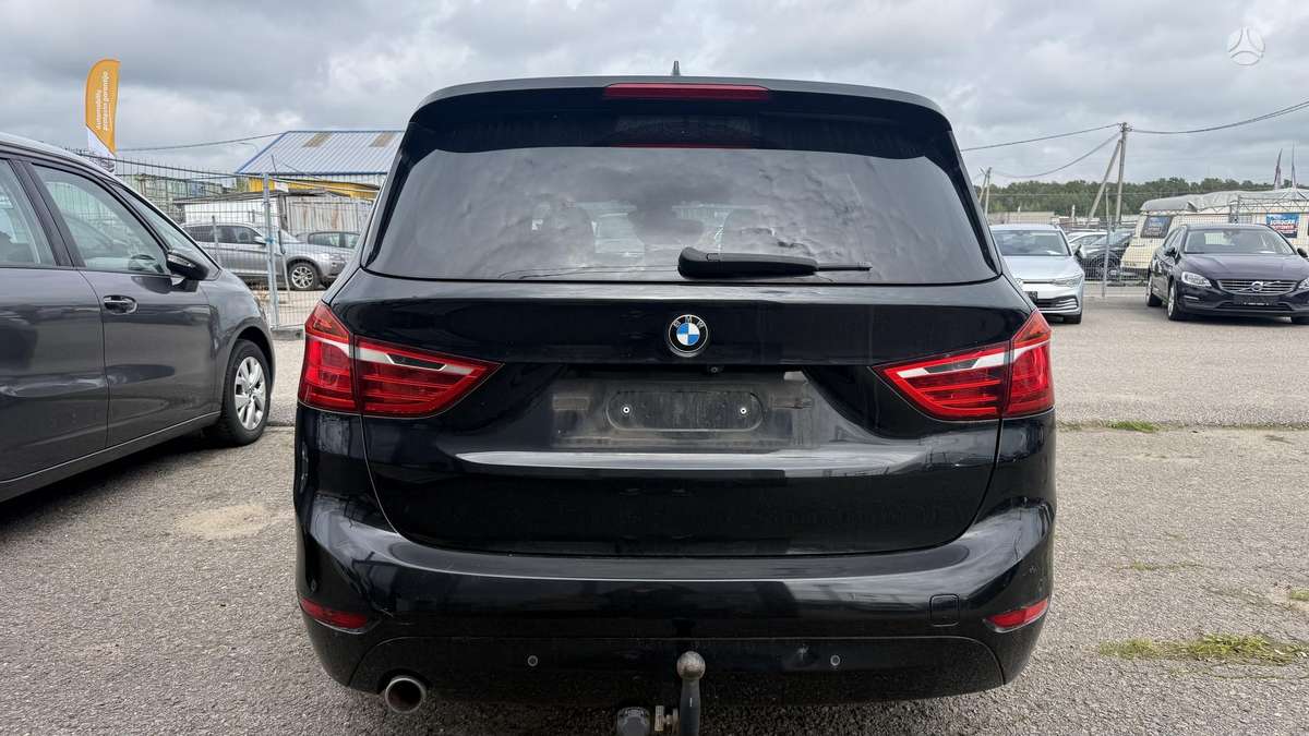 BMW 218 2015 — photo 6