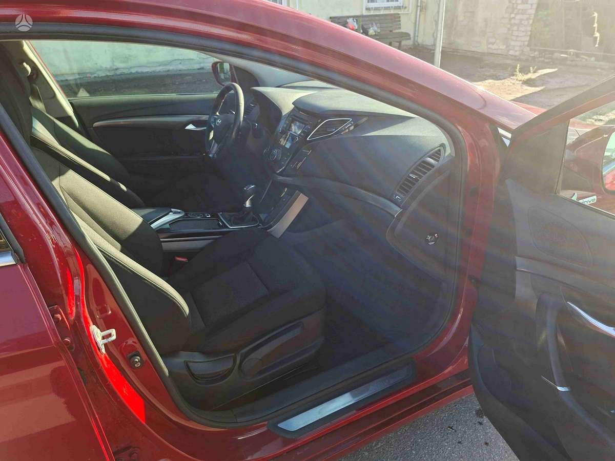 Hyundai i40 2013 — photo 7