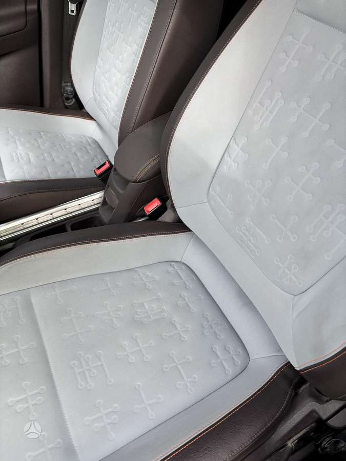 Opel Meriva 2015 — photo 11