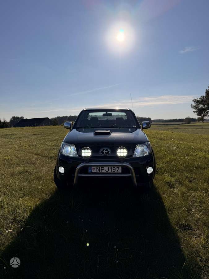 Toyota Hilux 2008 — photo 5