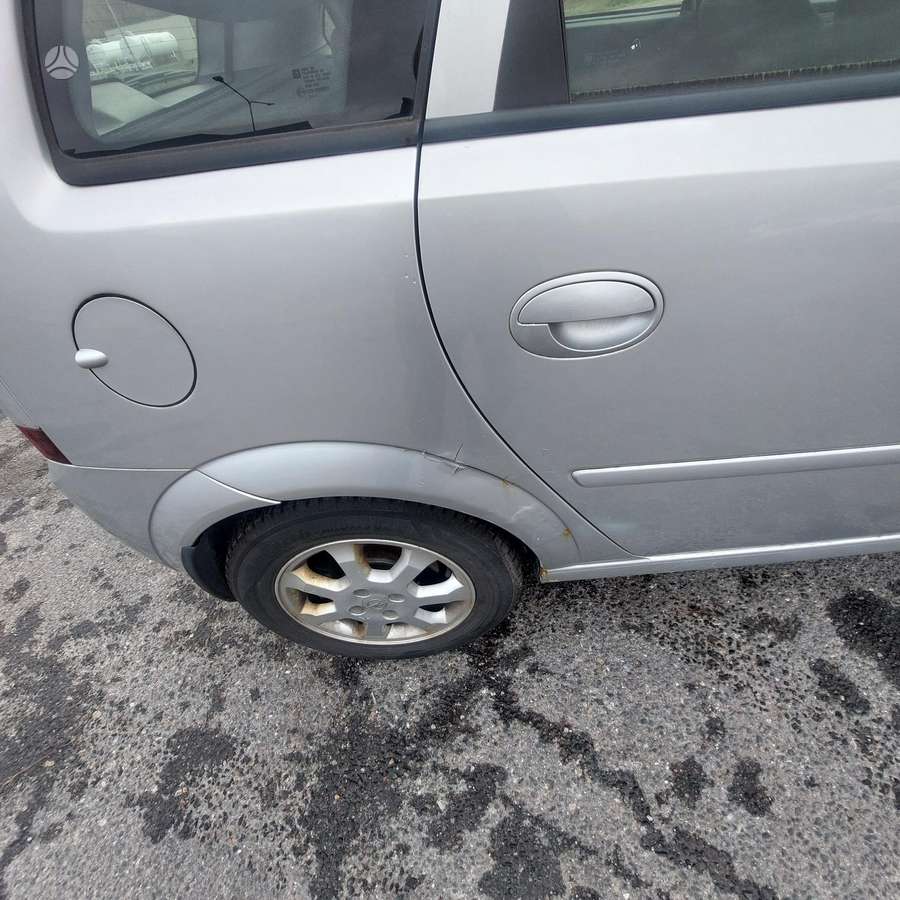 Opel Meriva 2008 — engine 1598 cm³, 105 HP (77kW)