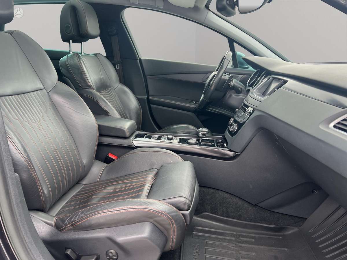 Peugeot 508 2012 — photo 8