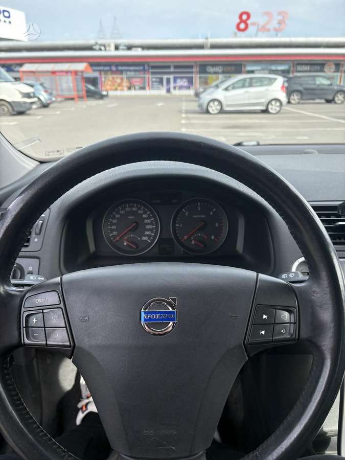 Volvo V50 2008 — photo 15