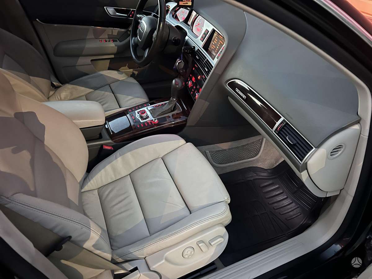 Audi A6 2009 — photo 20
