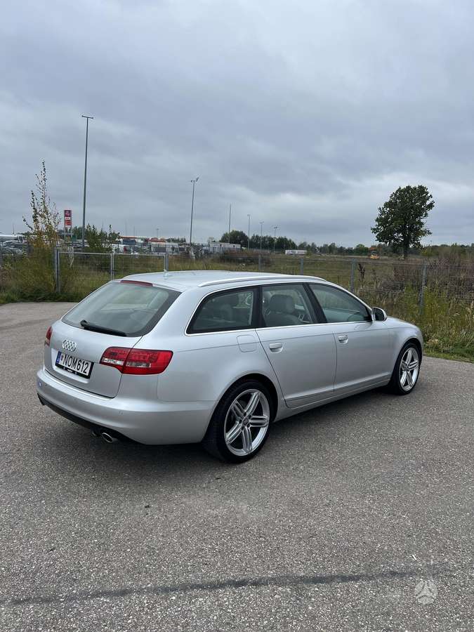 Audi A6 2010 — photo 5